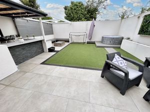Garden- click for photo gallery